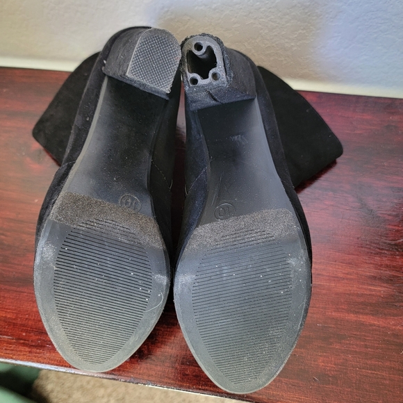 Mossimo Black Suede Heeled Booties - Picture 7 of 7